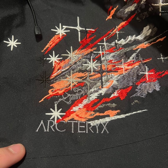 Arcteryx x Better Gift Shop Aoi Industry Alpha SV Jacket Mens XXL Black Gore Tex - Picture 10 of 16